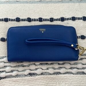 Fossil Genuine Cow Leather Wallet Wristlet -New